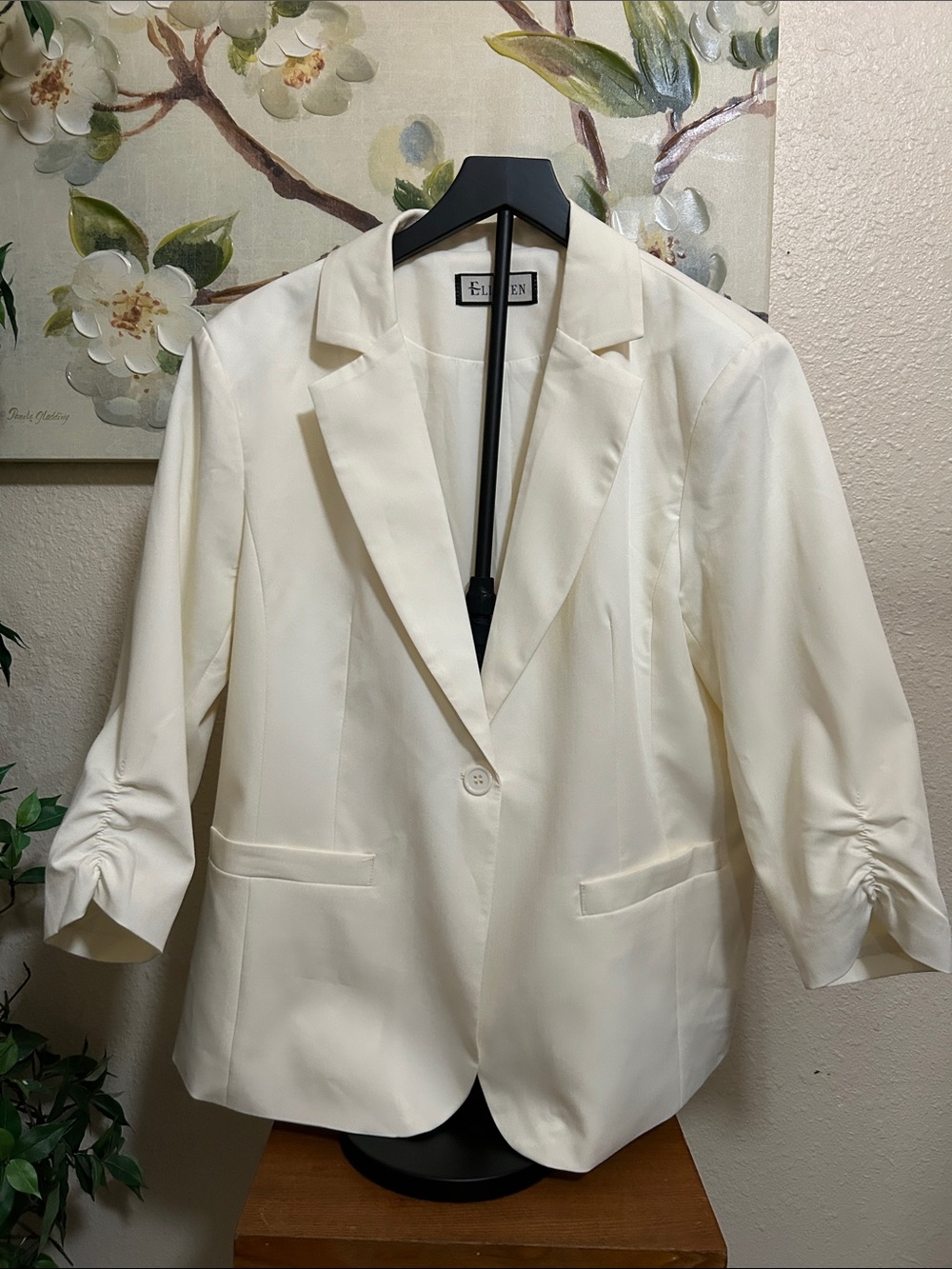 ELLEVEN Cream Single-Button Tailored Blazer